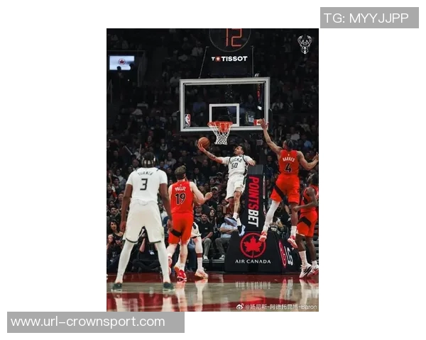 字母哥称赞新赛季雄鹿队实力强调球队潜力与危险性不容小觑 字母哥称赞新赛季雄鹿队实力强调球队潜力与危险性不容小觑