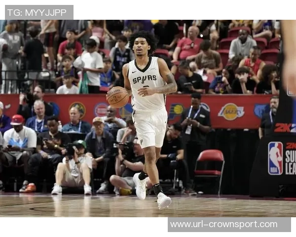 文班首两场表现惊艳砍下69分26篮板12盖帽零失误展现完美控制能力